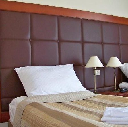Hotel Gniecki Gdansk Przejazdowo Eksteriør bilde