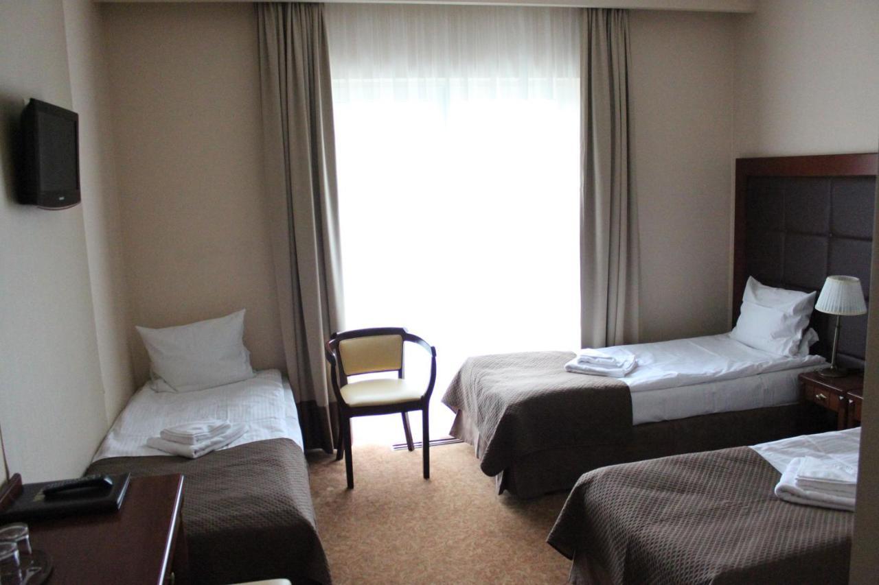 Hotel Gniecki Gdansk Przejazdowo Eksteriør bilde