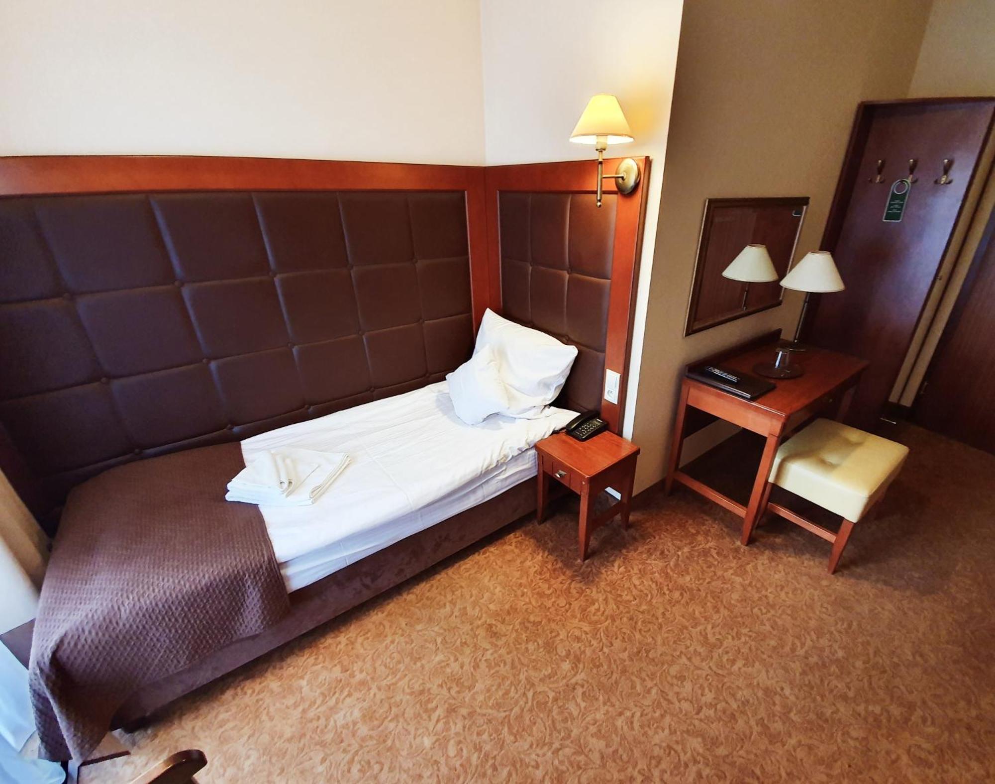 Hotel Gniecki Gdansk Przejazdowo Eksteriør bilde