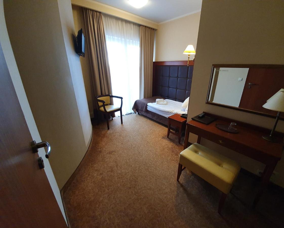Hotel Gniecki Gdansk Przejazdowo Eksteriør bilde